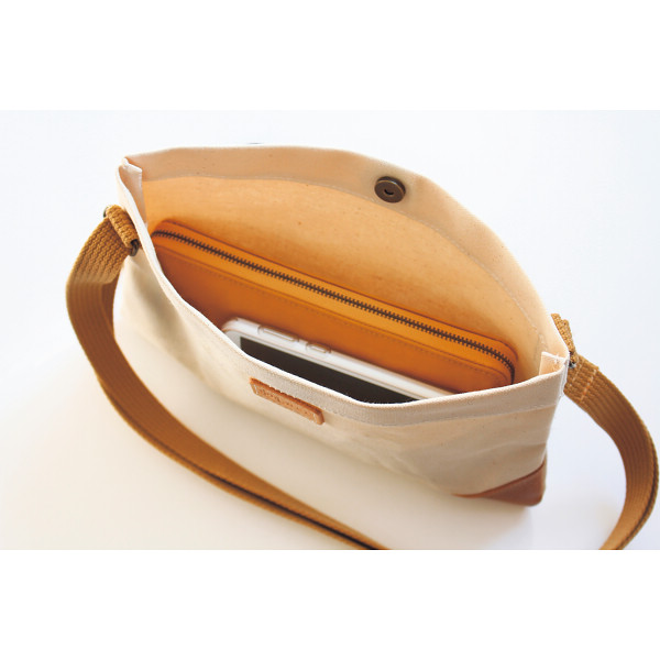 ＨａＬ　倉敷産帆布×姫路レザー　サコッシュ キナリのサムネイル画像1