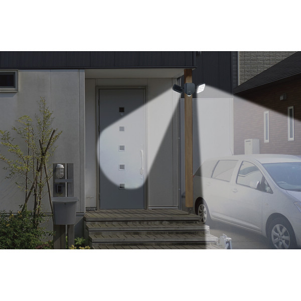 １１Ｗ×２灯ＬＥＤセンサーライトのサムネイル画像1
