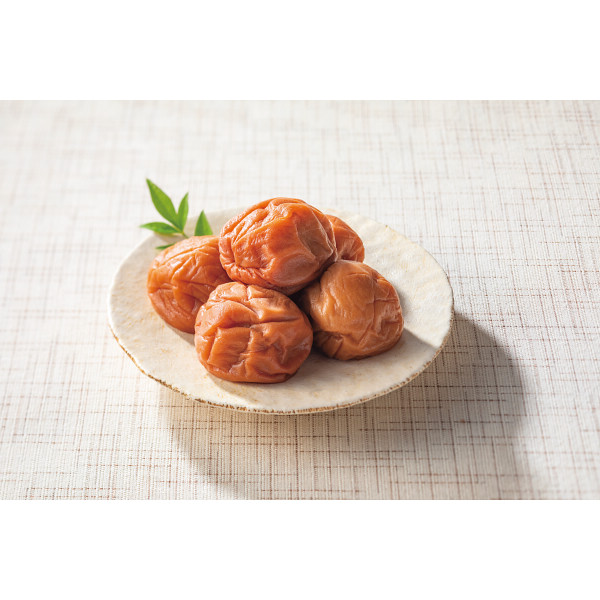 紀州南高梅みかん蜂蜜入梅干（７００ｇ）のサムネイル画像1