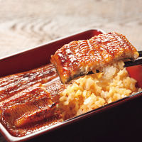 鰻楽　国産うなぎ蒲焼（長焼）（３尾）