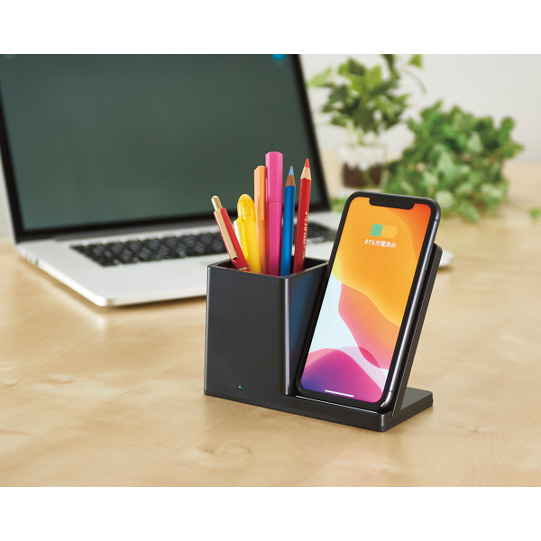 ペンホルダー付ワイヤレス充電器のサムネイル画像1