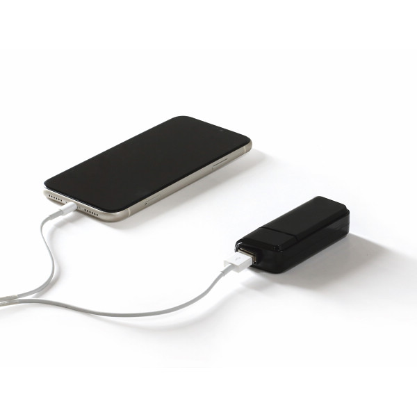 モバイルバッテリー（乾電池式）のサムネイル画像1