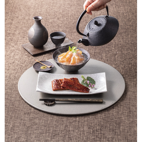 京都伏見　魚三楼　うなぎ蒲焼と鯛漬けセットのサムネイル画像2
