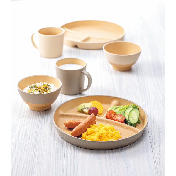 やさしい彩り　抗菌食育セット あま色のサムネイル画像1