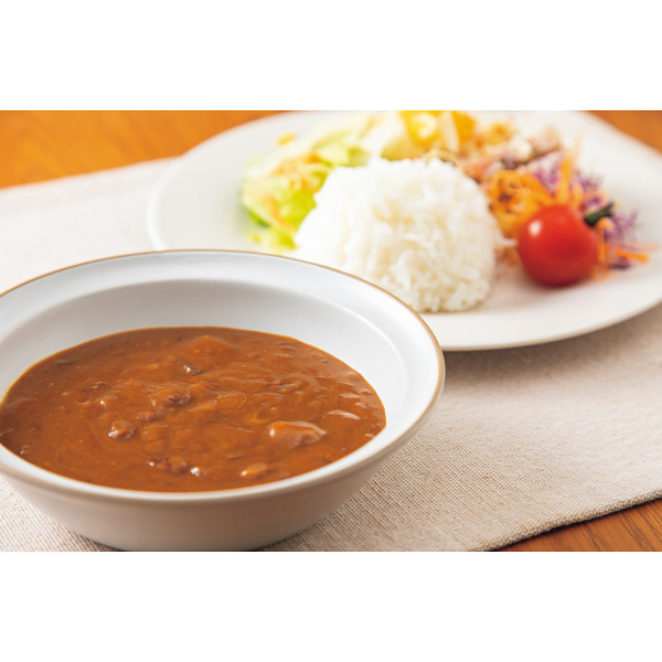 北海道十勝ビーフカレー（９食）のサムネイル画像1