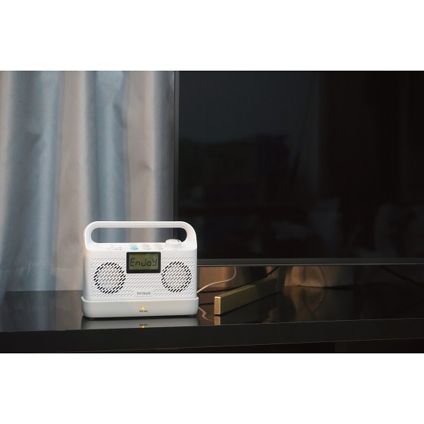 ｉｎｎｏｗａ　お手元テレビ用スピーカー（ラジオ付き）のサムネイル画像1