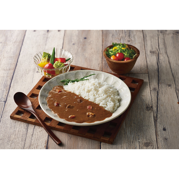 洋食屋のビーフカレー（２８食）のサムネイル画像1