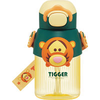 ディズニー　立体マスコット付ストローボトル（５９０ｍｌ）