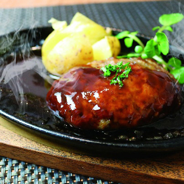 滋賀「徳志満」近江牛１００％ハンバーグとひつまぶしセットのサムネイル画像2