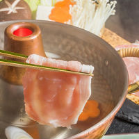 山形県米沢三元豚しゃぶしゃぶ（５００ｇ）