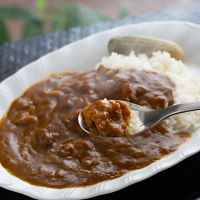 大阪「洋食Revo」和牛すじカレー(レトルト・10箱)