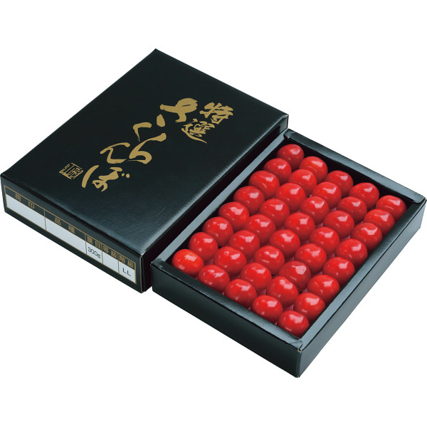 ハウスさくらんぼ佐藤錦特秀３００ｇとカーネ