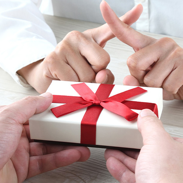 「出産内祝いはいらない」と断られた際の対応とは？